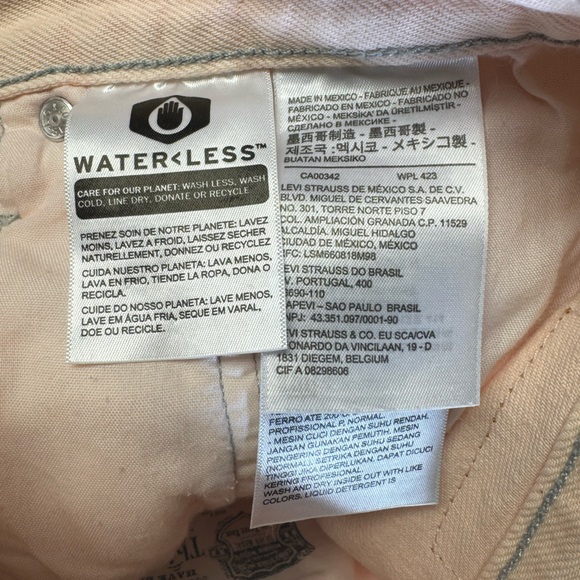 Levi’s 501 size 33 peachy pink denim cutoffs - Picture 5 of 5